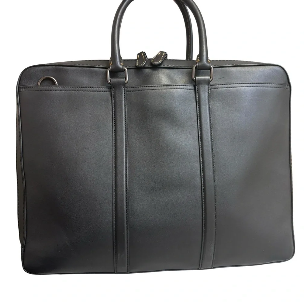 Coach gently used